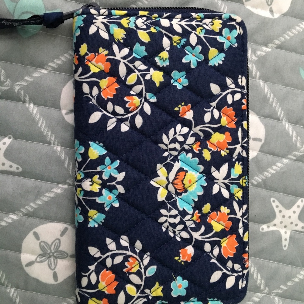 Vera Bradley wallet